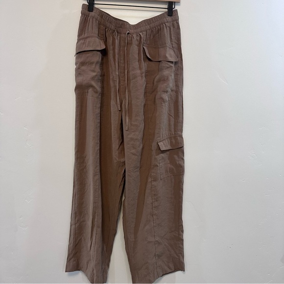 Madewell Straight Cargo Pants in Softdrape Light Umber
Tan size m - Picture 2 of 4